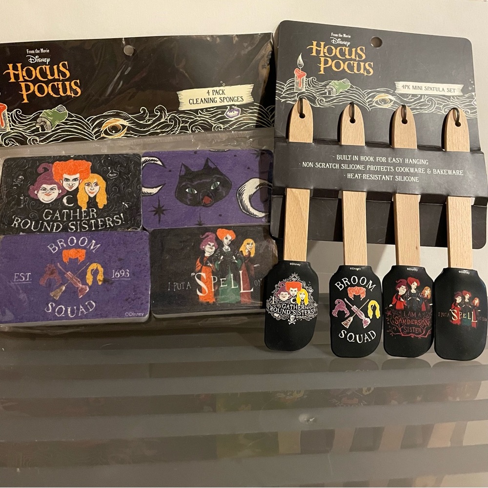 Disney Bundle of HOCUS POCUS Broom Squad Sponges & Set of 4 Spatulas BRAND NEW!